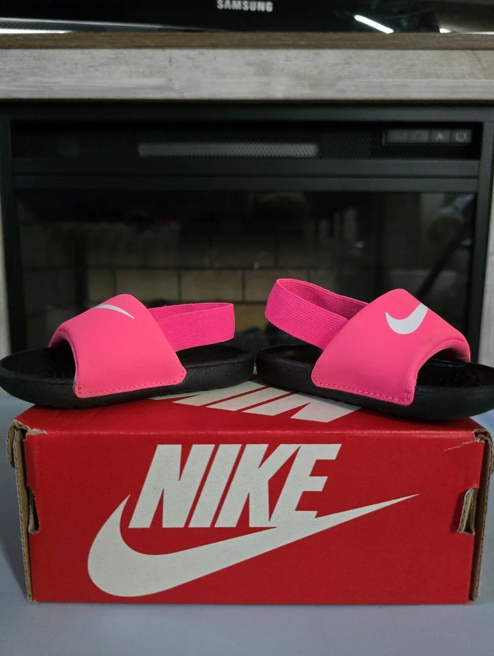 Nike Sunray Protect 2 Toddler Sandals Pink Black White Size 5C With Box